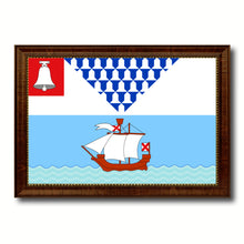 Load image into Gallery viewer, Belfast City Maine State Flag Canvas Print Brown Picture Frame
