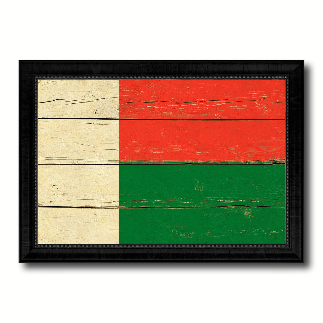 Madagascar Country Flag Vintage Canvas Print with Black Picture Frame Home Decor Gifts Wall Art Decoration Artwork